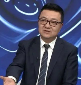 邝兆雷：硬度与关键比潘朝伟更上一层楼