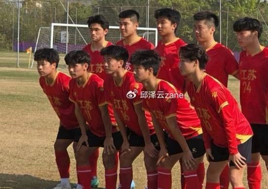 大连U13两队双双斩获小组头名