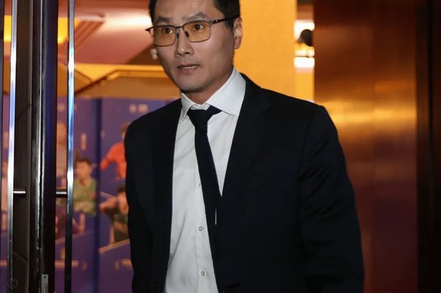 邵佳一“去伊万化”倾向的背后